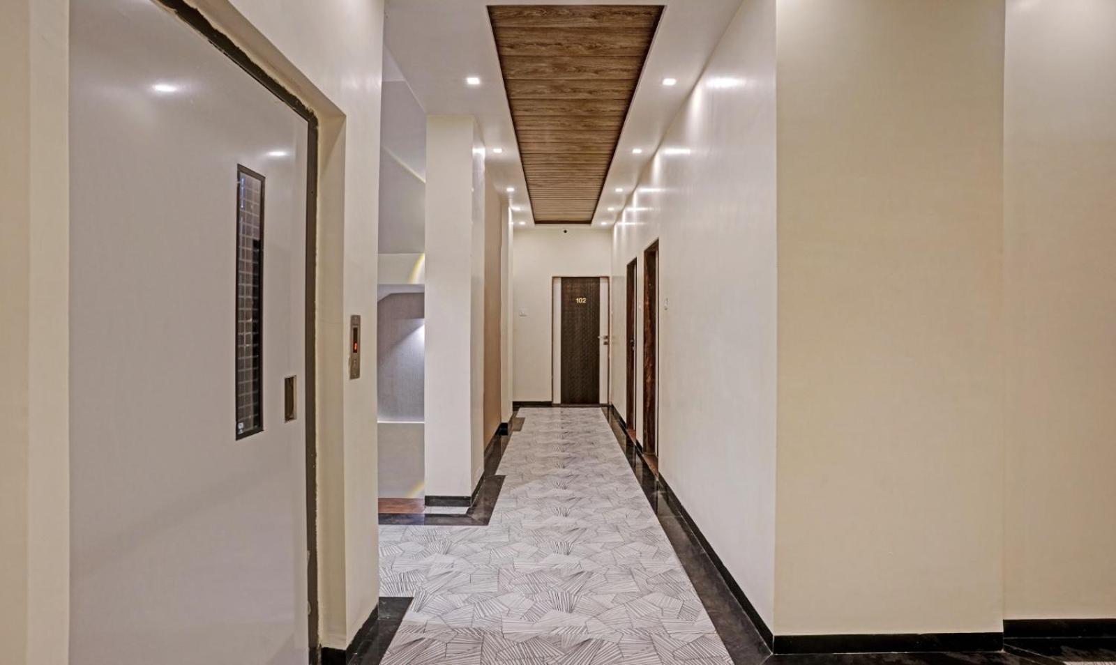 Glitz Hotels Golden Birds - Mahape, Navi Mumbai Exterior foto
