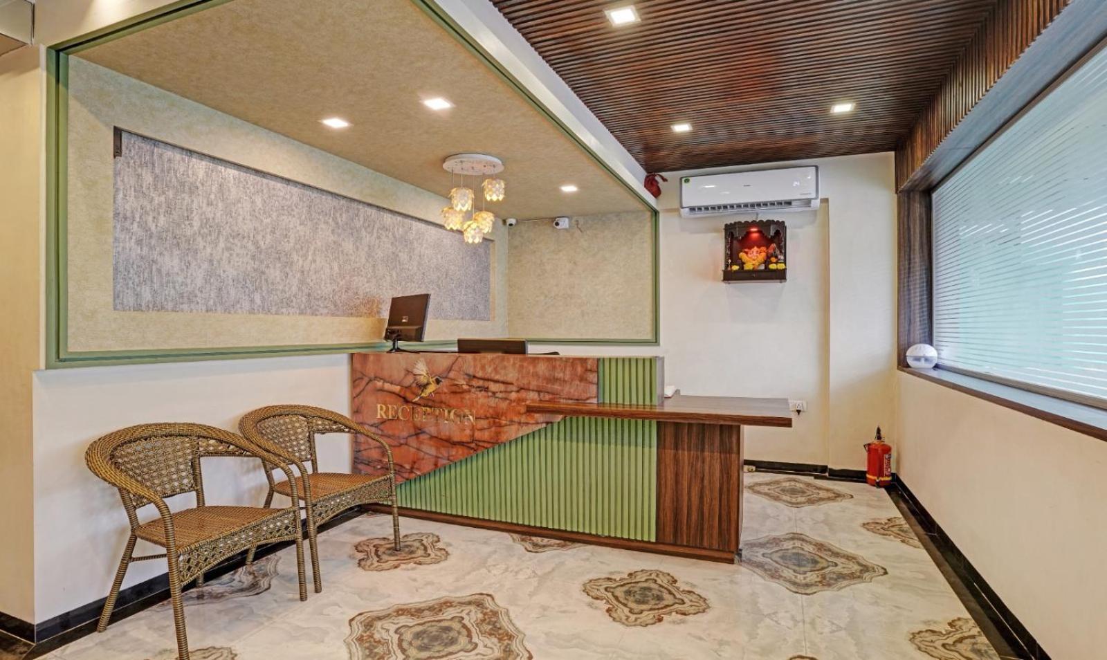 Glitz Hotels Golden Birds - Mahape, Navi Mumbai Exterior foto
